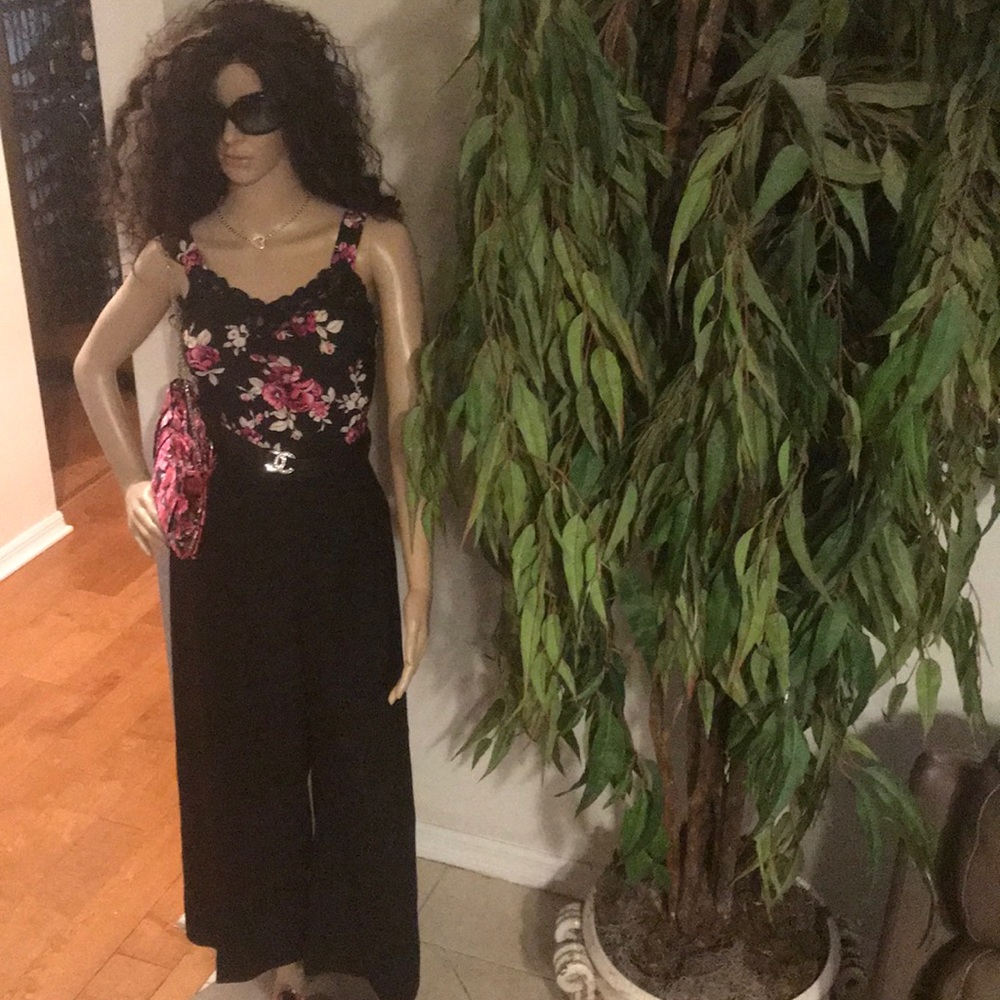 Banana Republic black crop pants